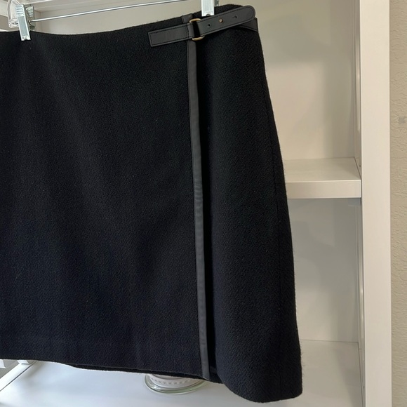 Ralph Lauren Wool Blend Wrap Pencil Skirt Leather Buckle Lined Black Size 10 - Picture 2 of 7